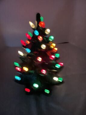 Vtg 1970 Atlantic Mold 16” Ceramic Christmas Tree w/ Complete Wit Music Box